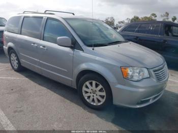  Salvage Chrysler Town & Country