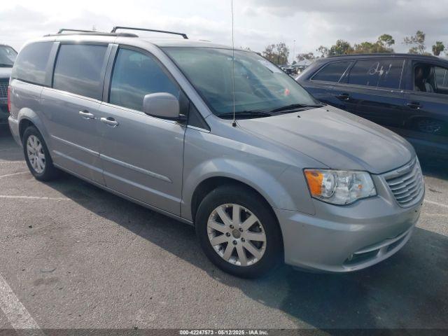  Salvage Chrysler Town & Country