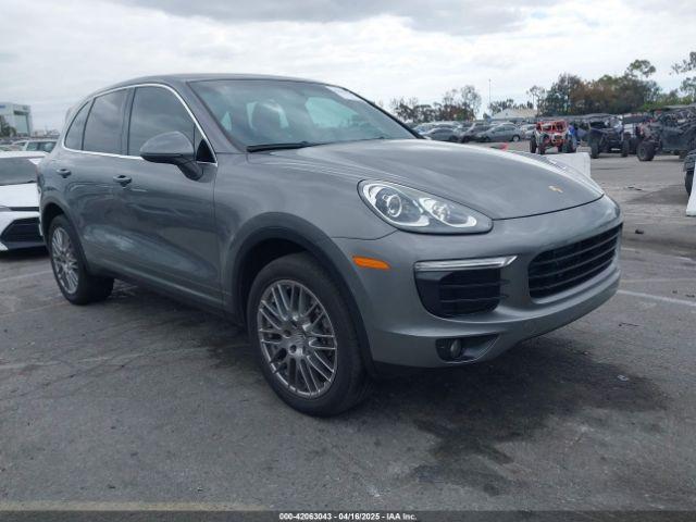  Salvage Porsche Cayenne
