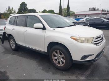  Salvage Toyota Highlander