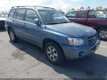  Salvage Toyota Highlander