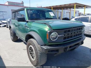  Salvage Ford Bronco