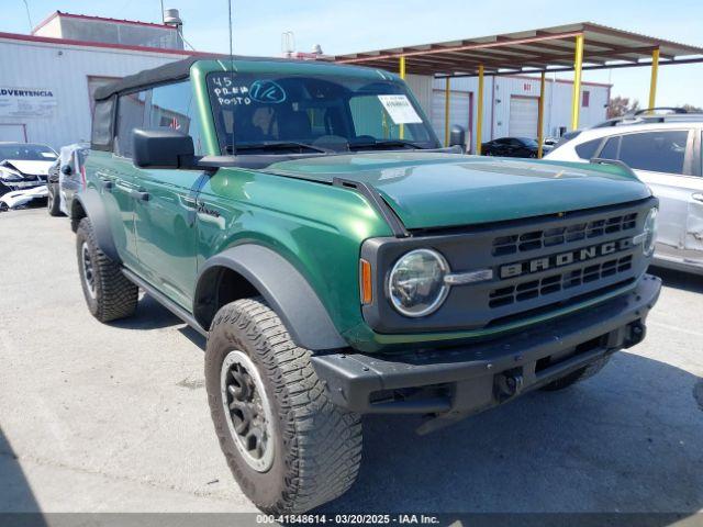  Salvage Ford Bronco