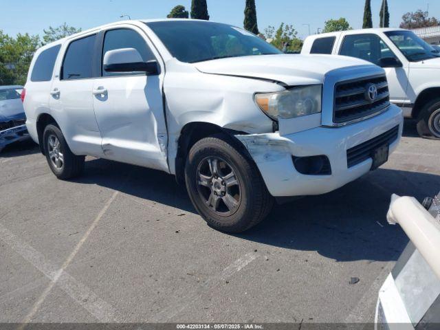  Salvage Toyota Sequoia