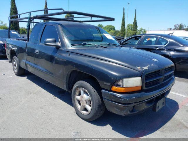 Salvage Dodge Dakota