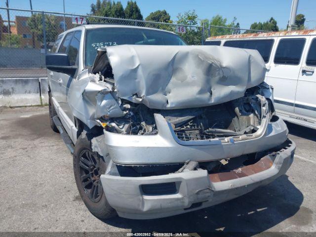  Salvage Ford Expedition