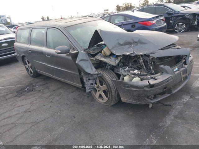  Salvage Volvo V70