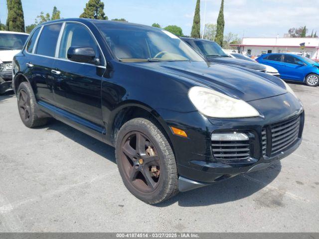  Salvage Porsche Cayenne