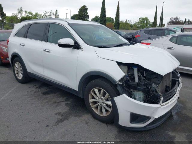  Salvage Kia Sorento