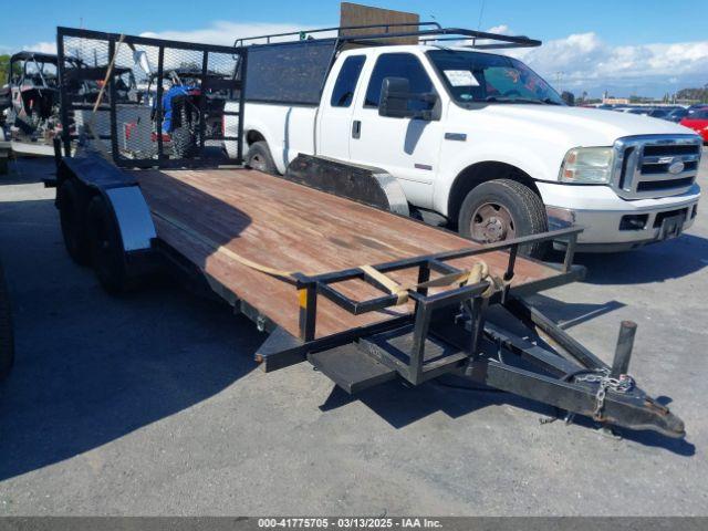 Salvage Suncoast Trailer