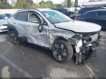  Salvage Hyundai KONA