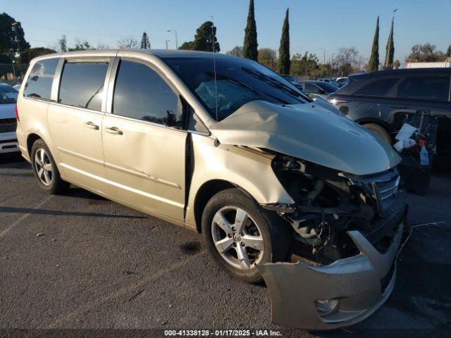  Salvage Volkswagen Routan