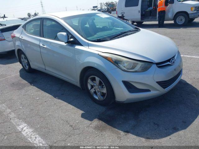  Salvage Hyundai ELANTRA