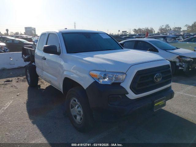  Salvage Toyota Tacoma