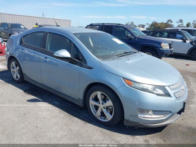  Salvage Chevrolet Volt