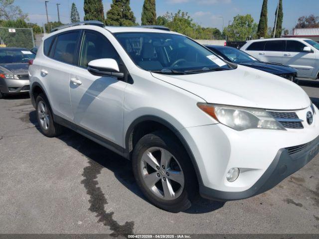  Salvage Toyota RAV4