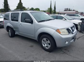  Salvage Nissan Pathfinder