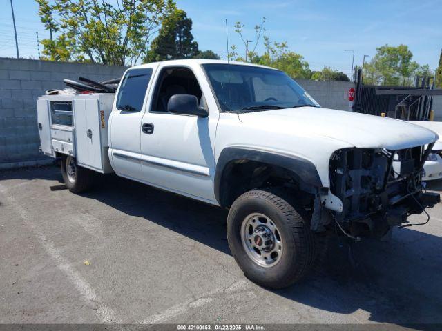  Salvage GMC Sierra 2500