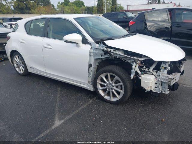  Salvage Lexus Ct