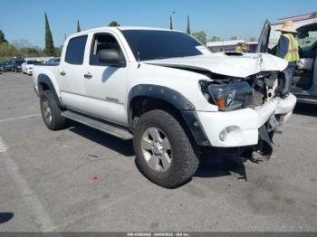  Salvage Toyota Tacoma
