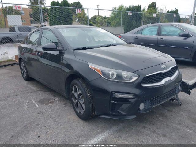  Salvage Kia Forte