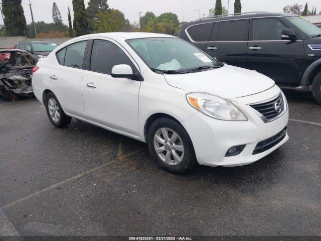  Salvage Nissan Versa