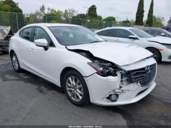  Salvage Mazda Mazda3
