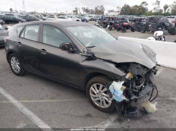  Salvage Mazda Mazda3