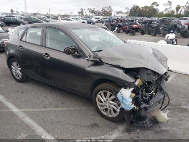  Salvage Mazda Mazda3