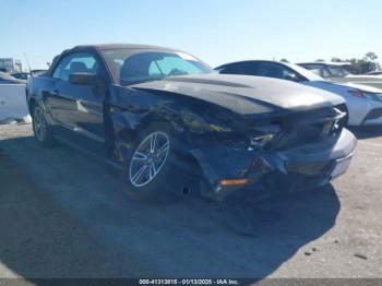  Salvage Ford Mustang