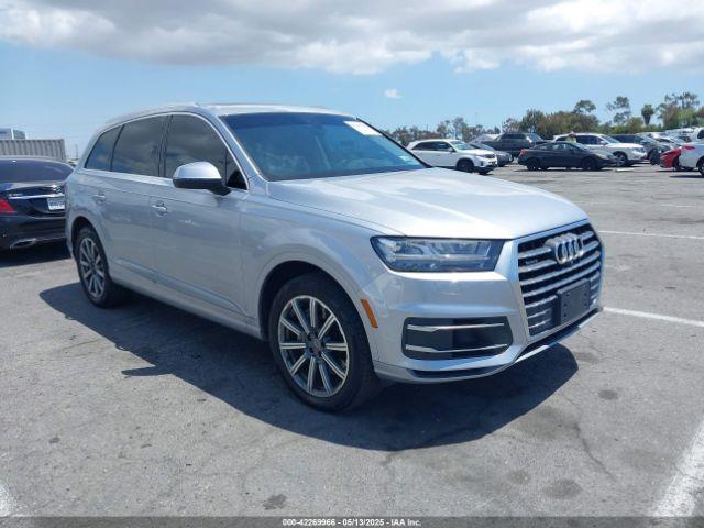  Salvage Audi Q7