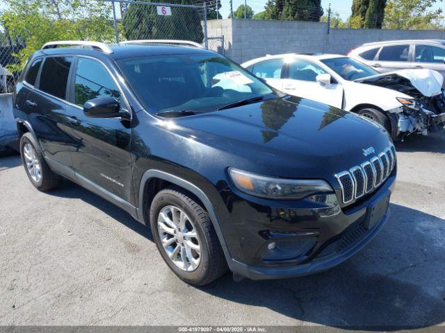  Salvage Jeep Cherokee