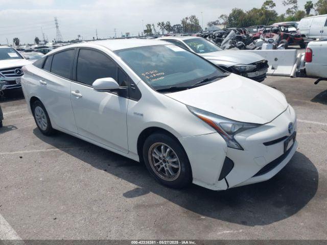  Salvage Toyota Prius