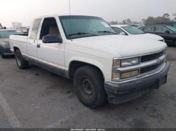  Salvage Chevrolet Gmt