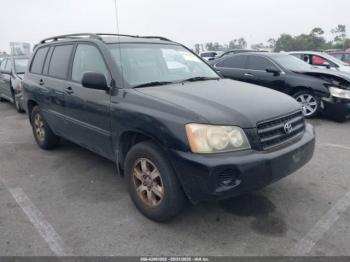  Salvage Toyota Highlander