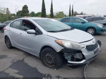  Salvage Kia Forte