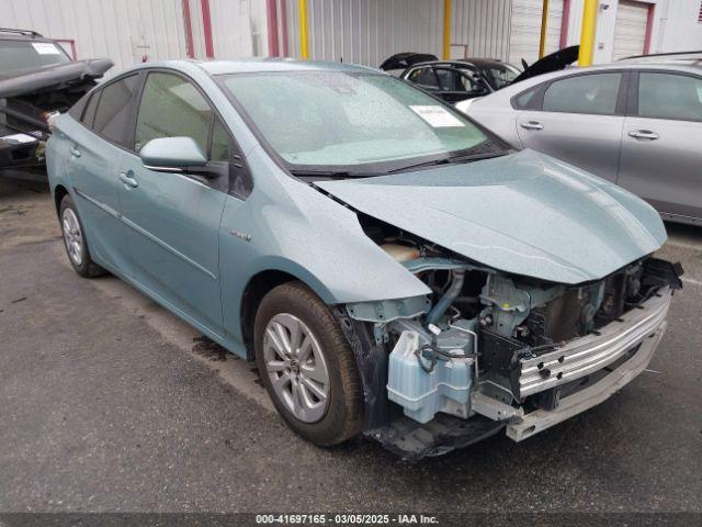  Salvage Toyota Prius