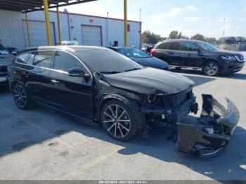  Salvage Volvo V60