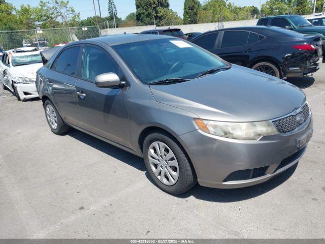  Salvage Kia Forte