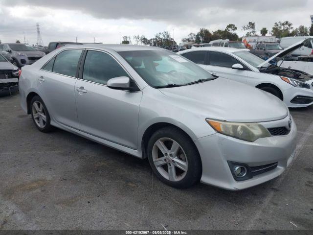 Salvage Toyota Camry
