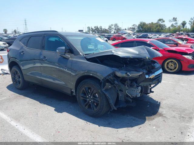  Salvage Chevrolet Blazer