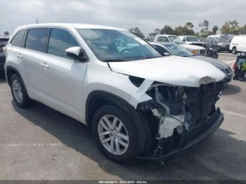  Salvage Toyota Highlander