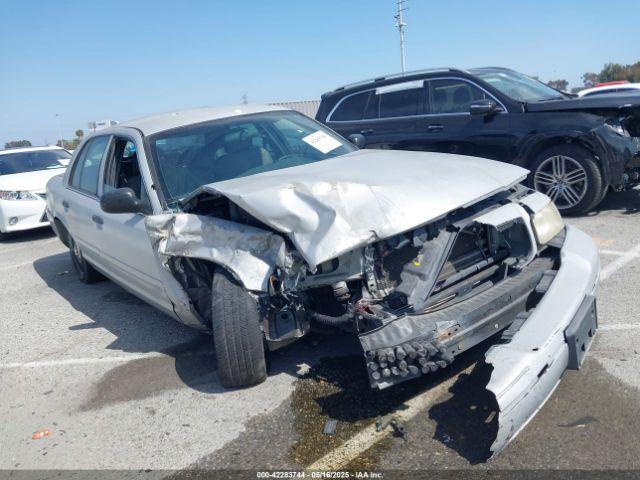  Salvage Ford Crown Victoria