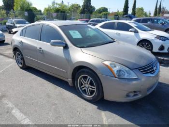  Salvage Nissan Altima