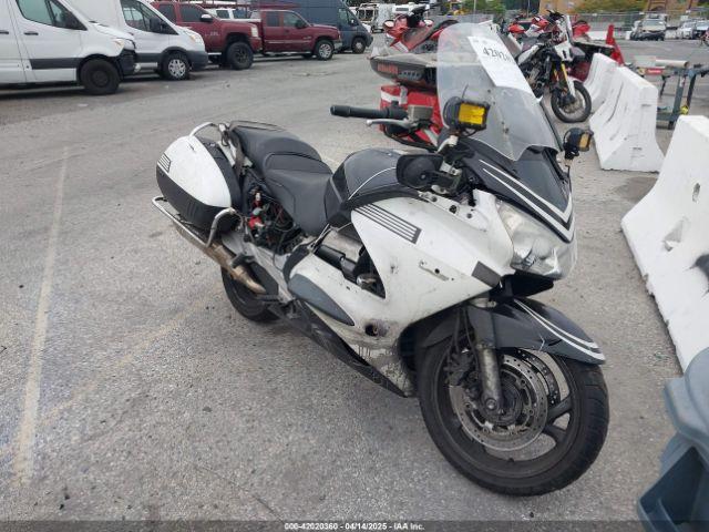  Salvage Honda St1300