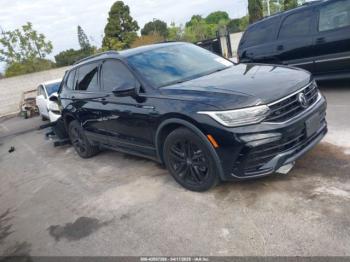  Salvage Volkswagen Tiguan