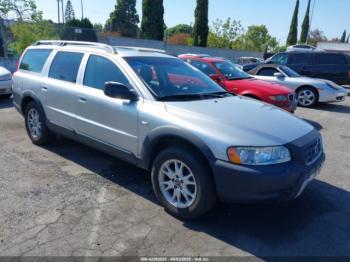  Salvage Volvo XC70