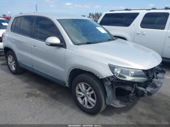  Salvage Volkswagen Tiguan
