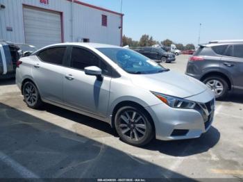  Salvage Nissan Versa