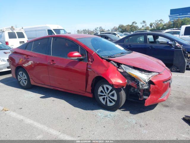  Salvage Toyota Prius